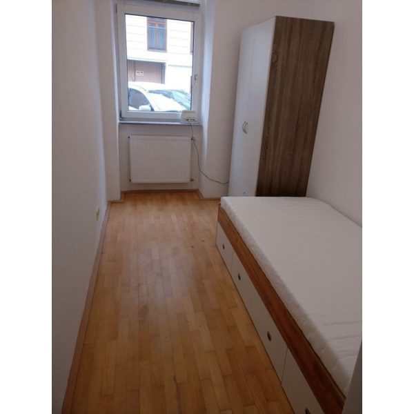 Private room in 3-bedroom shared flat (Vienna)