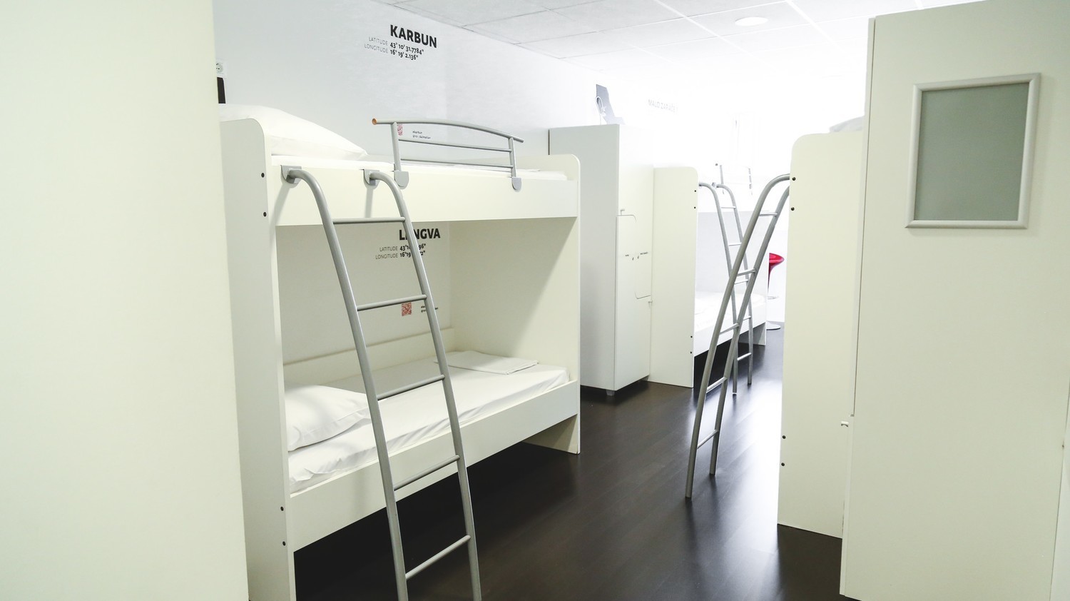 Bed in 8-Bed Dormitory Room in SPLIT (Ensuite bathroom) | best hostel in Split 8