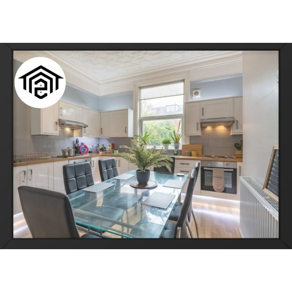 7 Bed terrace house off Brudenell Road in Hyde Park (7 rooms available to rent from 18th November for 2024-25)