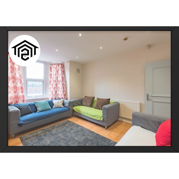 8 bed house in Hyde Park close to Leeds University (36 Ebor Place, Hyde Park, Leeds, LS6 1NR)