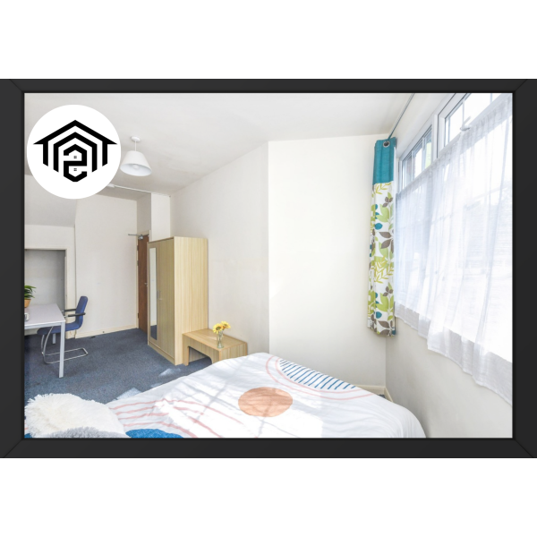 71 Bentinck Road, Arboretum, Nottingham, NG7 4AG (  3 rooms available now)