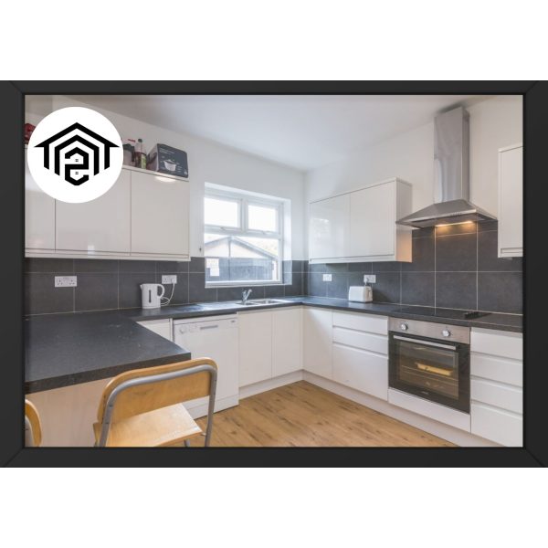 Newly refurbished property in the heart of West Bridgford (3 Blake Road, West Bridgford, Nottingham, NG2 5JJ)