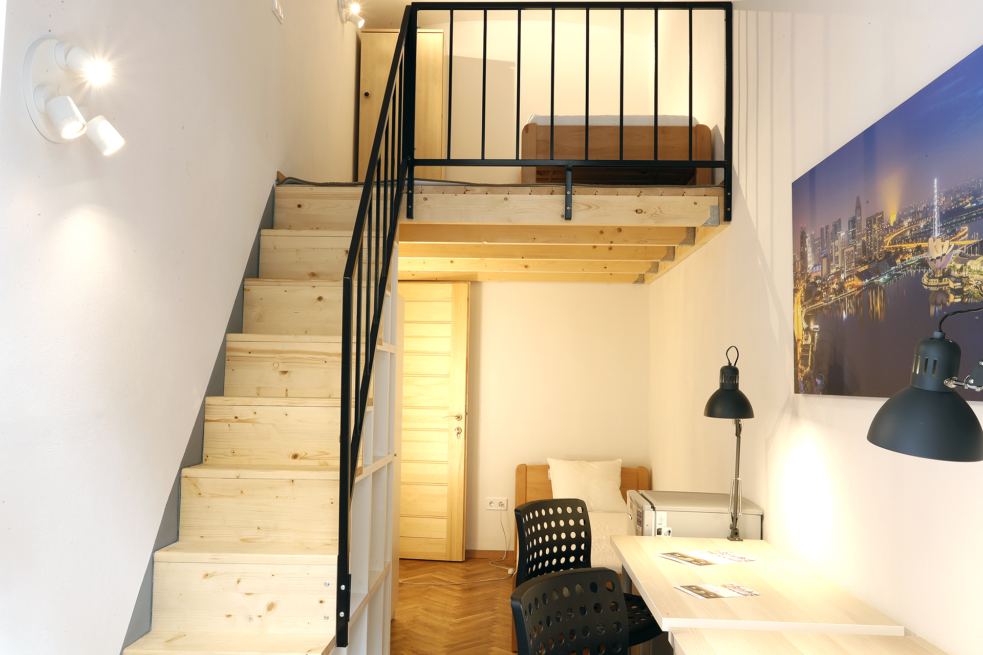SINGAPORE: STUDIO 9. ERASMUS STUDENT ACCOMMODATION BUDAPEST 21 sqm room for max 2 persons 13