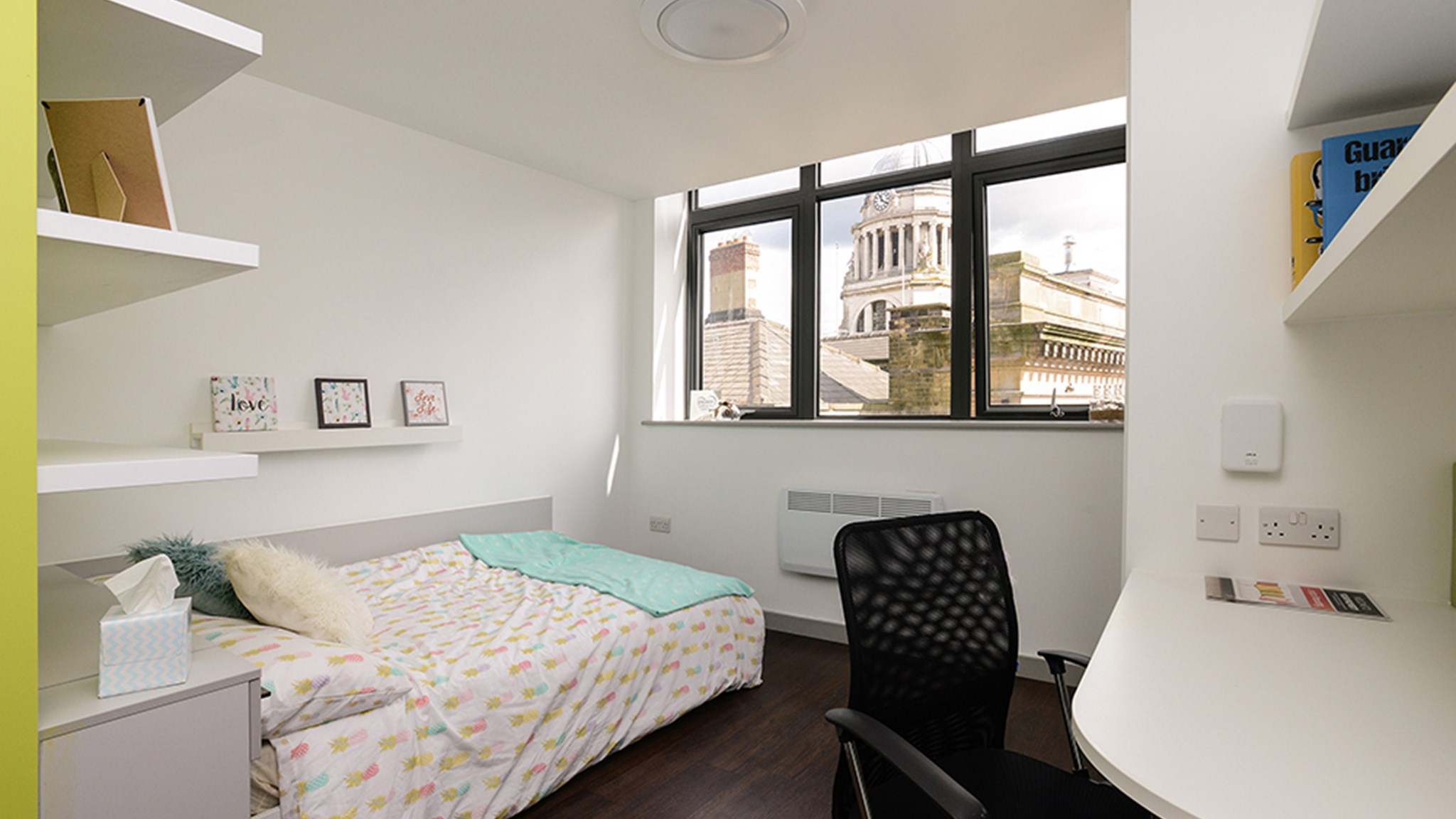 The Student Hideout (6 Bed Shared Flat), Market Square, City Centre, NG1 10