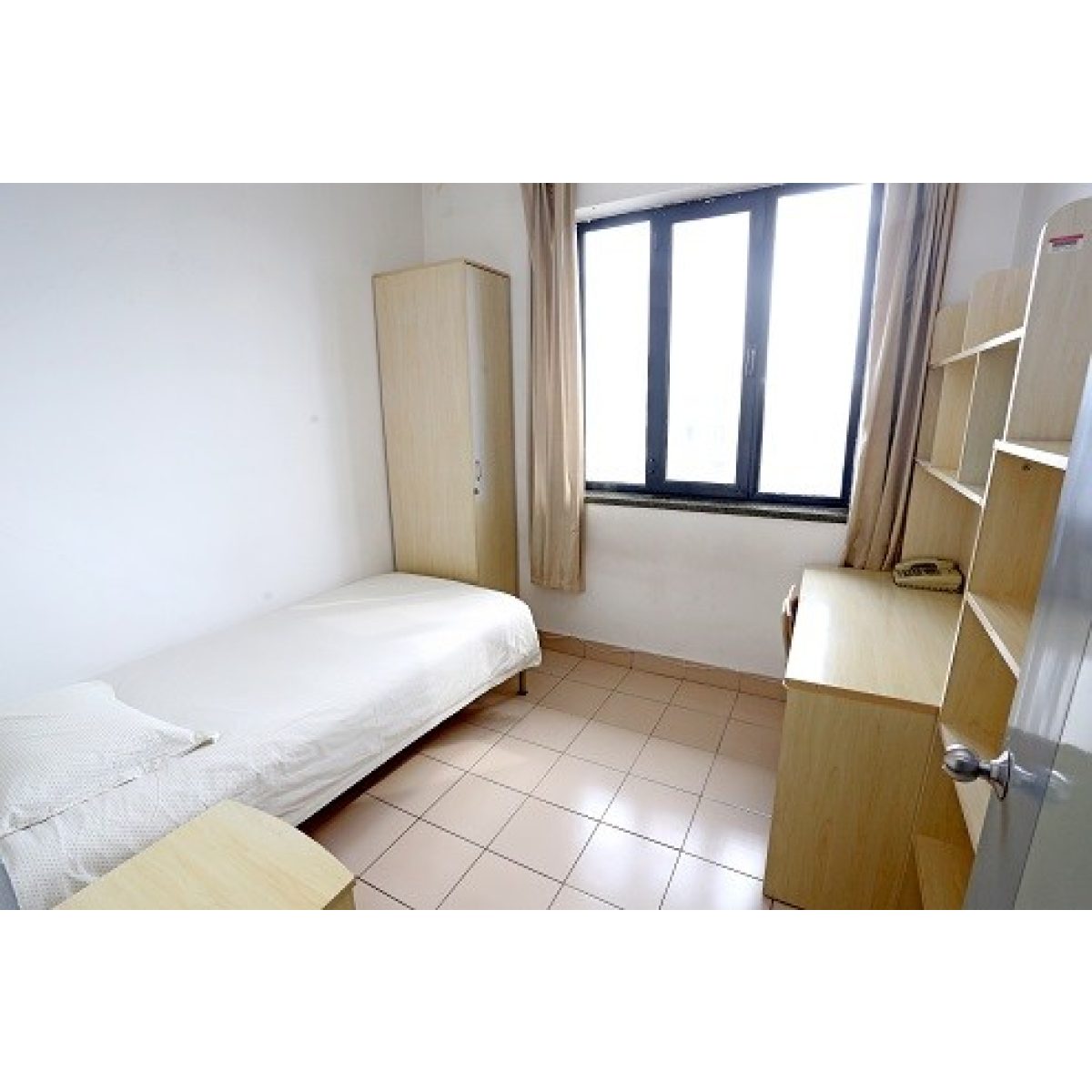 Single room in Linz student dorm 3