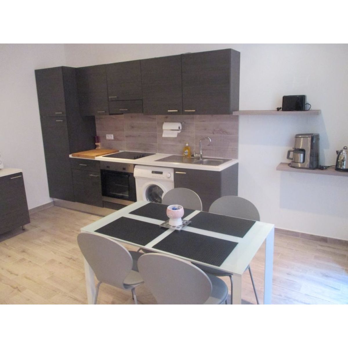 Dazzling 2 bedroom apartment in Zagreb for rent (Students only) | Zagreb apartment for rent 22